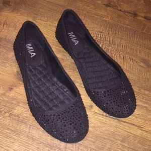 MIA Black Flats